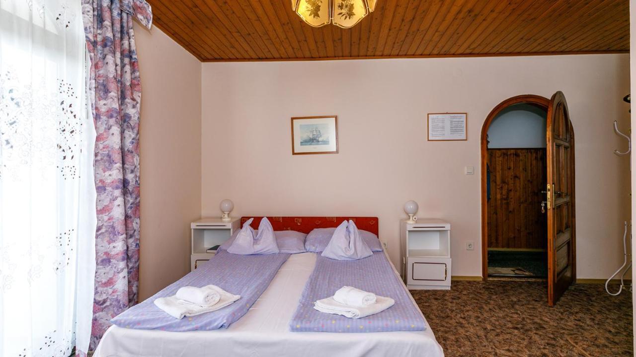 كيستاي Steinhaus Bed & Breakfast المظهر الخارجي الصورة