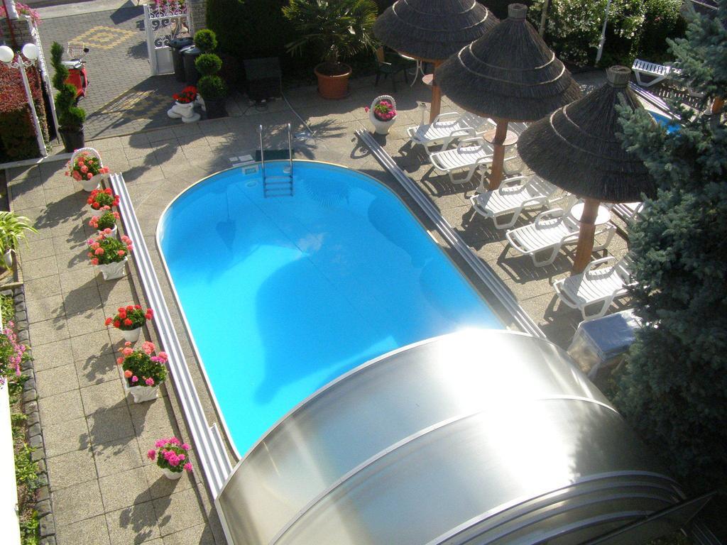 كيستاي Steinhaus Bed & Breakfast المظهر الخارجي الصورة